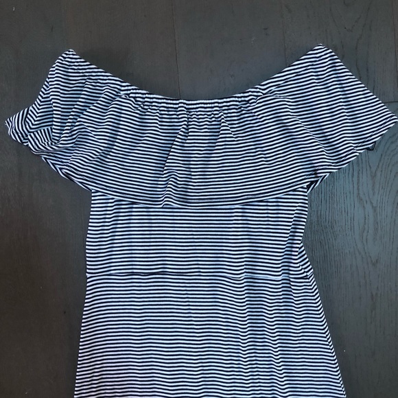 Michael Kors Striped Off the Shoulder Dress - Picture 3 of 6